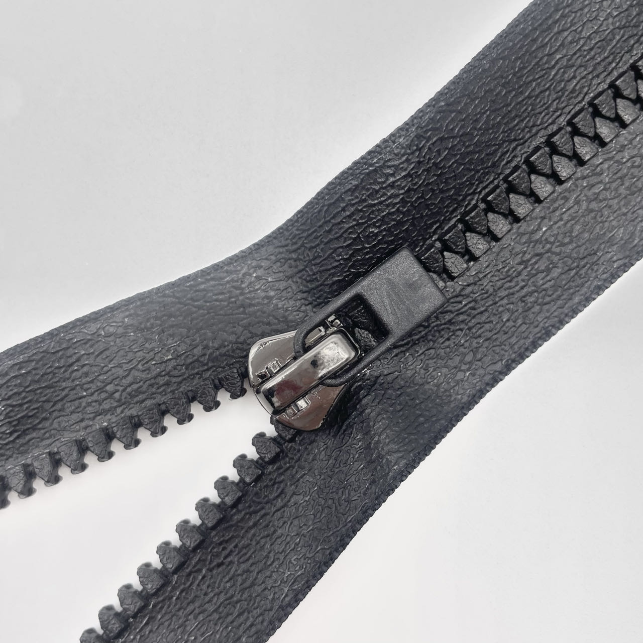 YAB Triangle Teeth PU coating Plastic Zipper